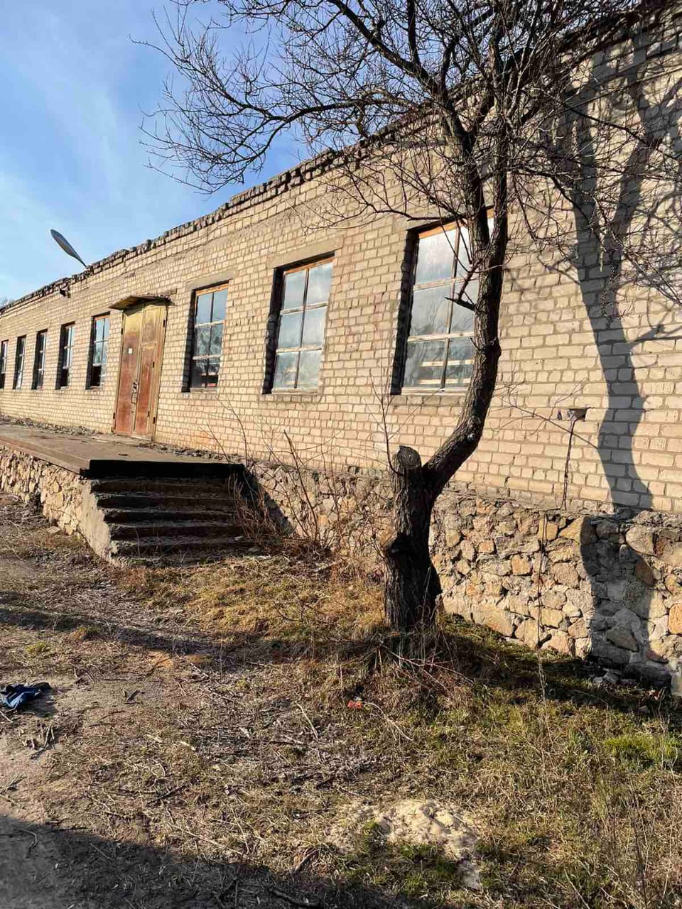 Промислово-виробнича база ПрАТ “Канів-Дніпробуд”
